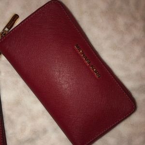 Michael Kors Wristlet
